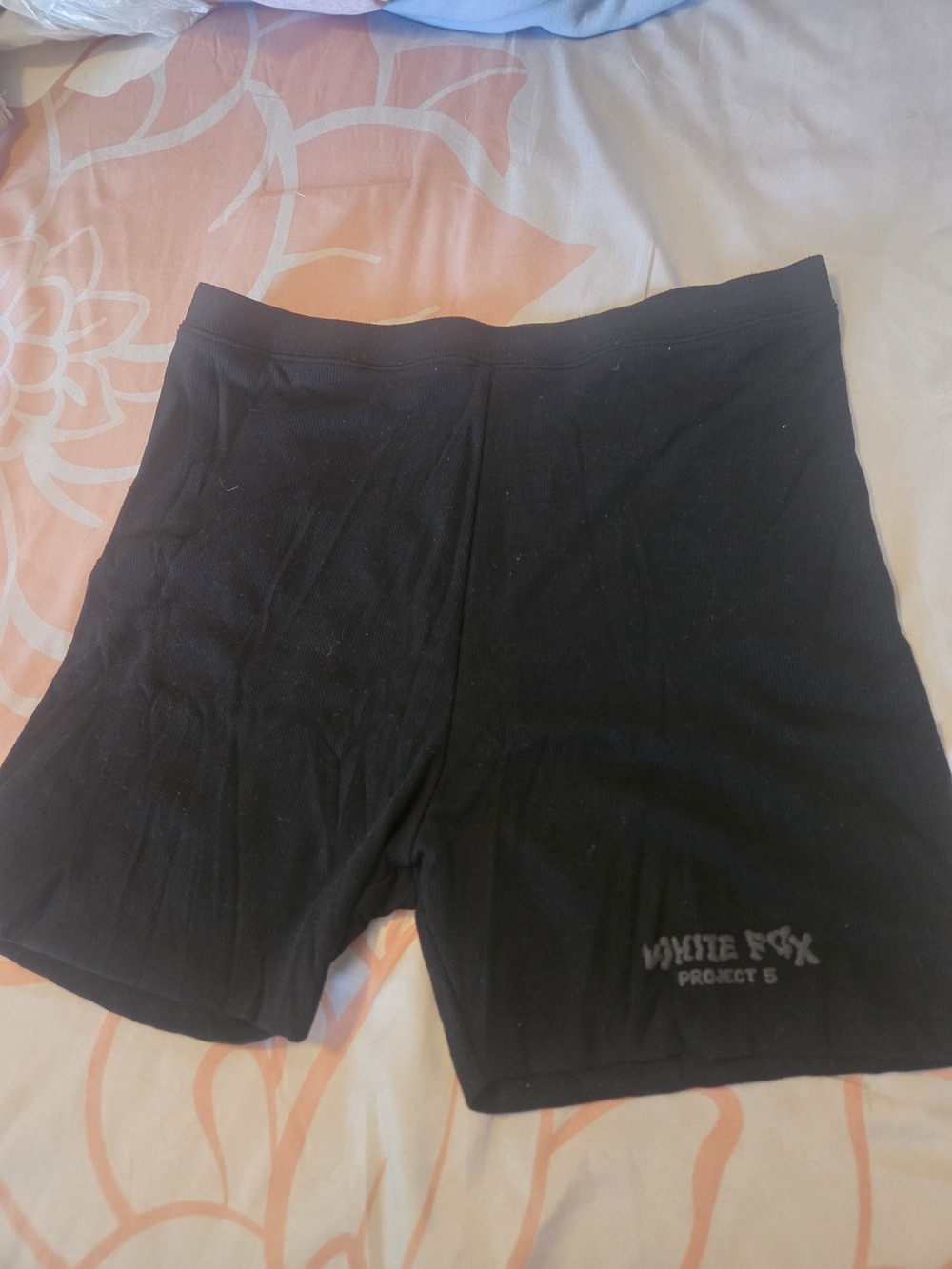 White Fox Women’s Bike Shorts Black Sz XL Stretch Rare Gym